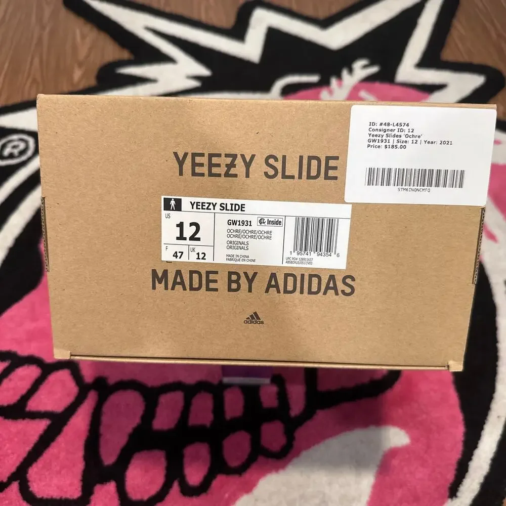 adidas Yeezy Slide 